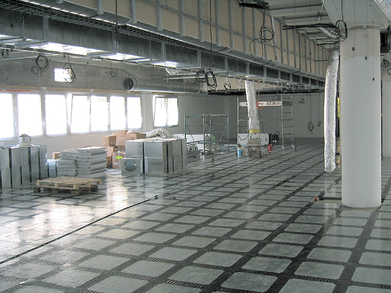 Camass access floor Case Study Photo, Grand Thronton Carson Wagon Lille, France